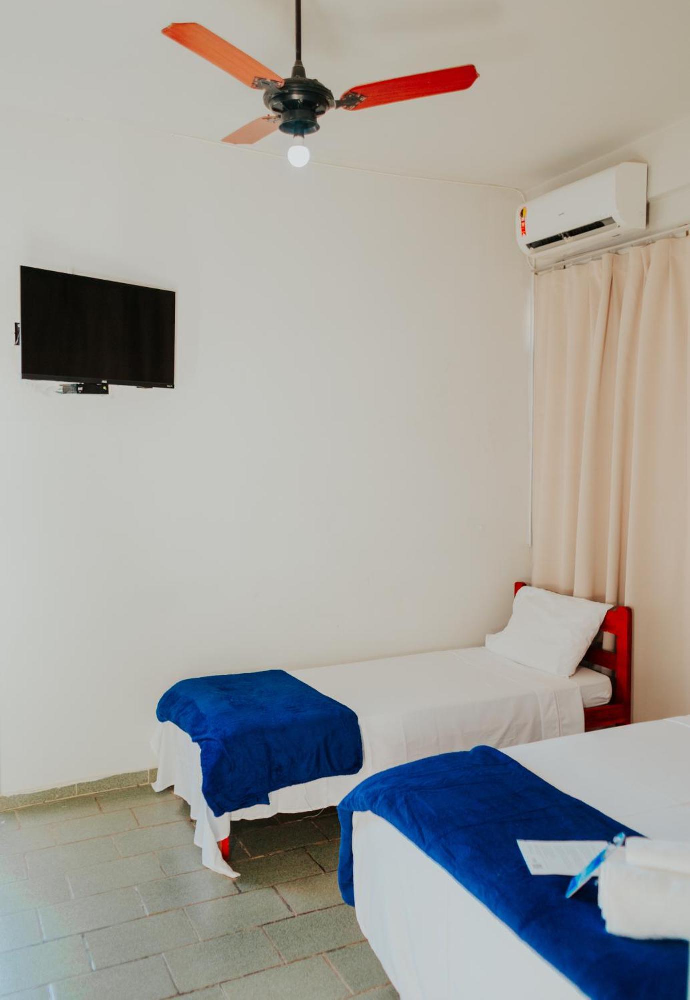 Hotel Santa Terezinha ألفريدو تشافيس المظهر الخارجي الصورة